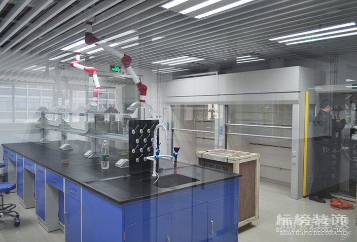 實驗室化學品的儲存和安全管理對保證實驗室的安全
